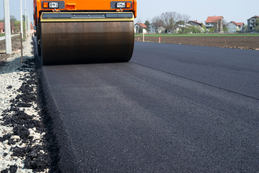 Asphalt Companies Close to Me How to Select a Reliable Provider